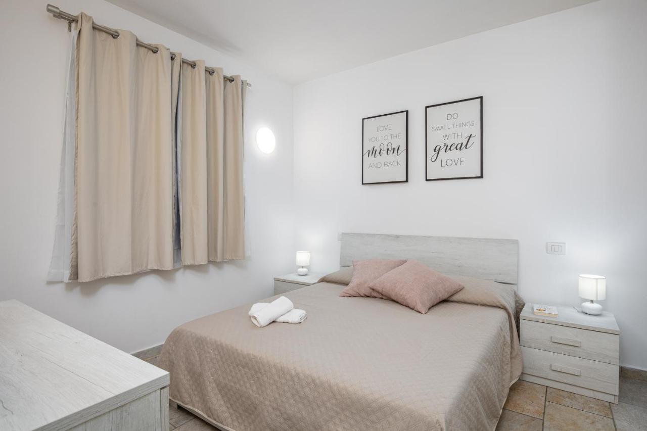 Casa Vacanze Lo Squalo Olbia Eksteriør bilde